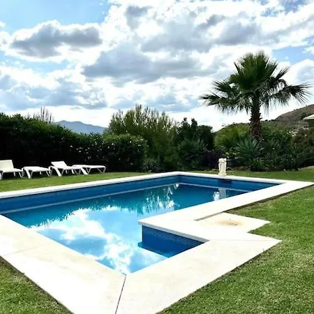 Pool-side Chic In Beautiful Countryside * Mijas