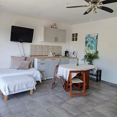 Villa Pool-side Chic In Beautiful Countryside Mijas